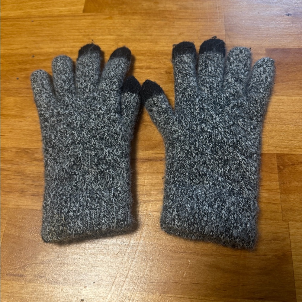 Source Unknown Gray Knit Gloves with Black Tips